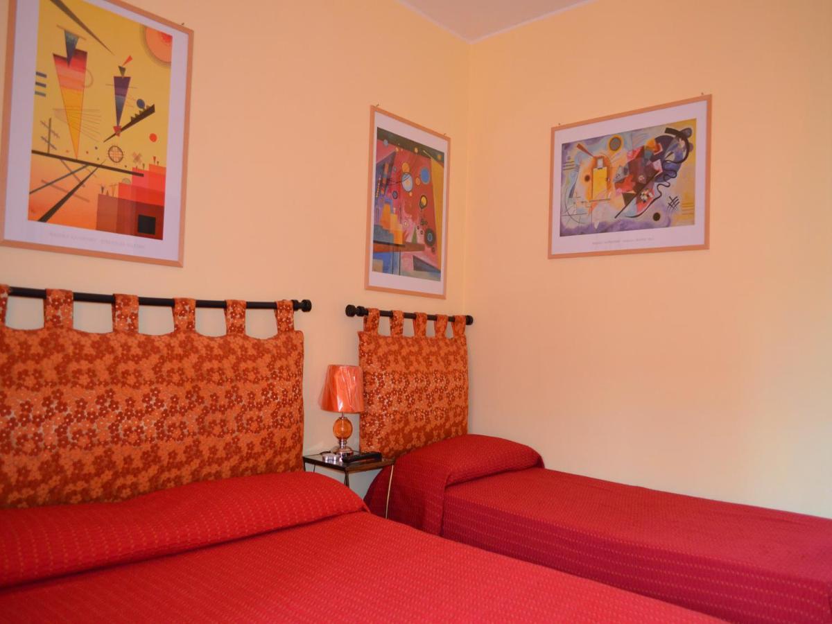 Bed and Breakfast A Casa Di Carla Terni Exterior foto